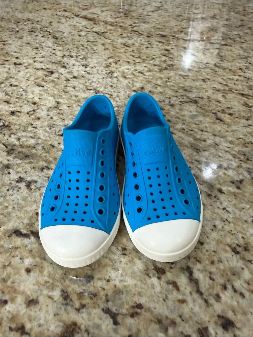 Toddler Native Jefferson Slip On Water Shoes Lightweight Aquarius Blue C9